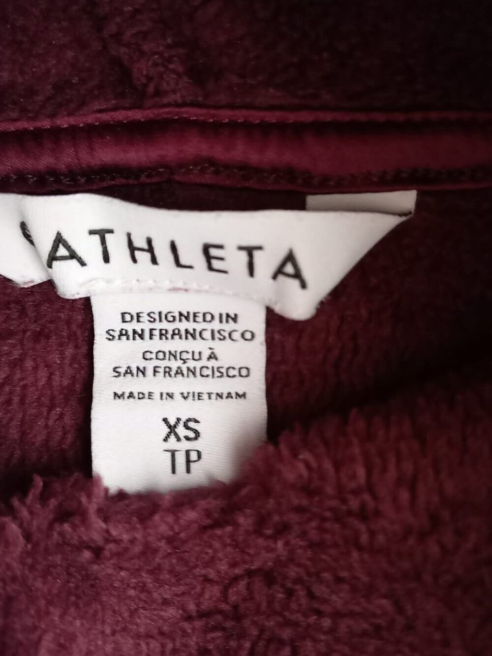 Athleta Cozy Fleece Pullover – Women’s Size XS, Plum High Neck Sweatshirt - Picture 8 of 10
